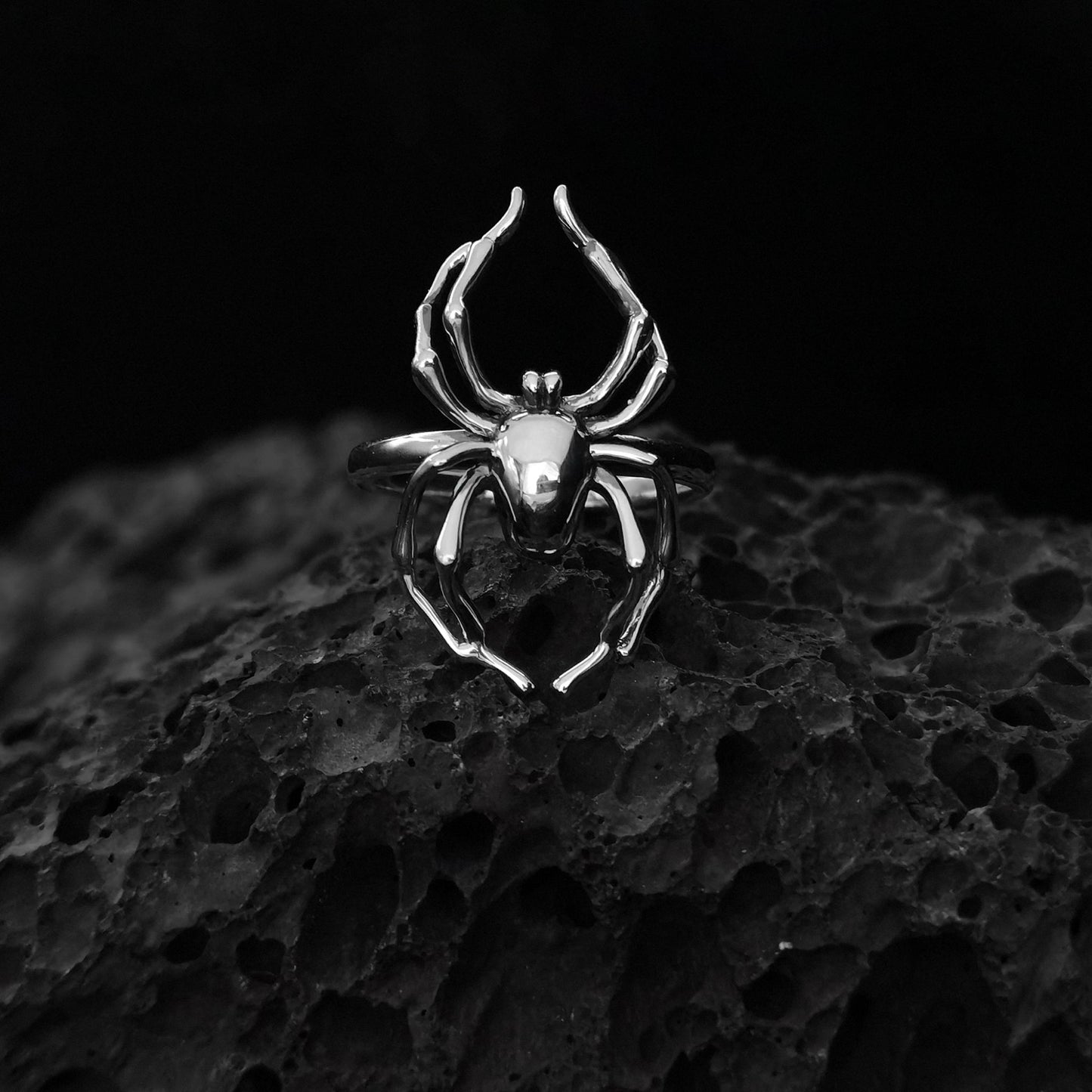 Web of Darkness: Handcrafted Gothic Ring