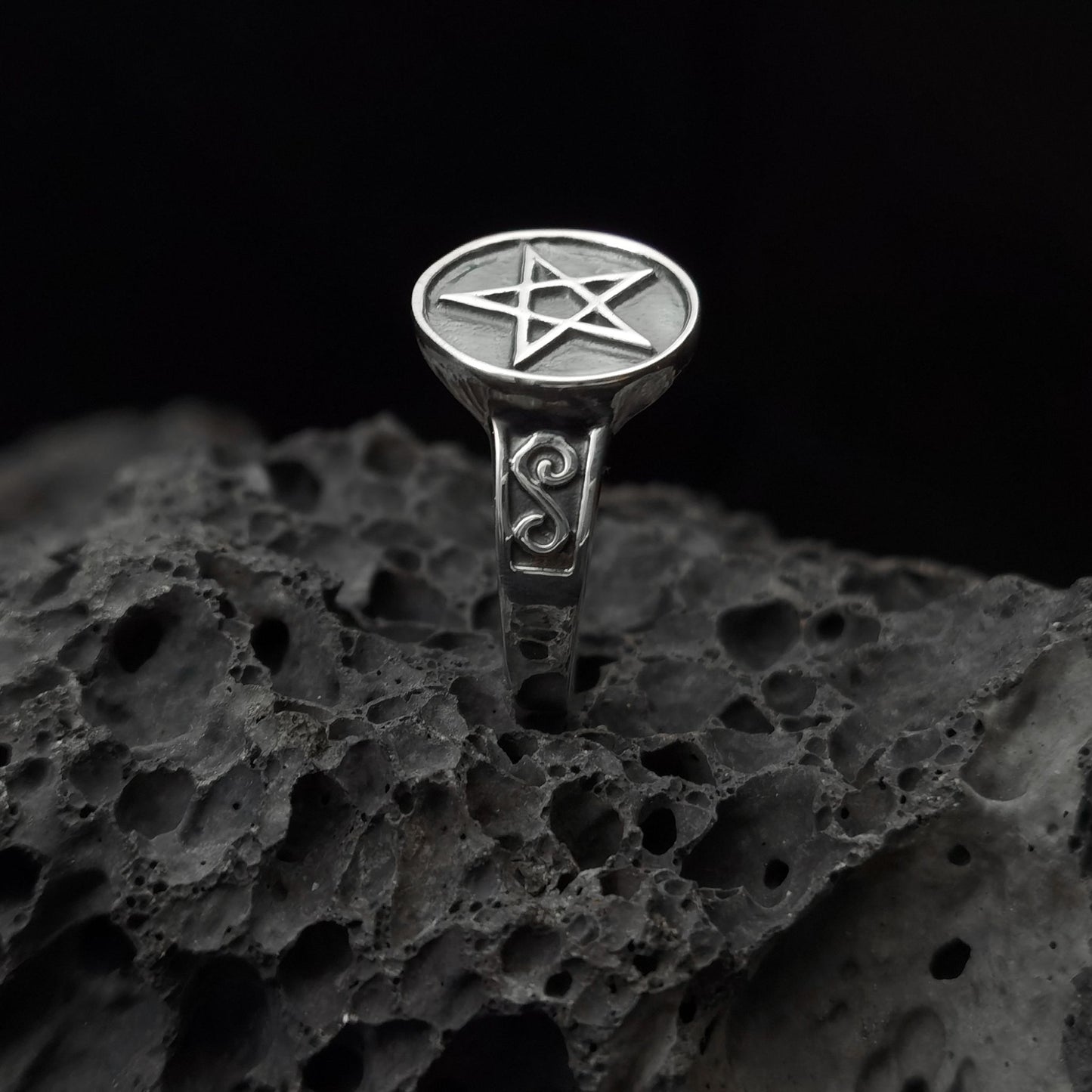 Devils Birthmark: Handcrafted Gothic Ring