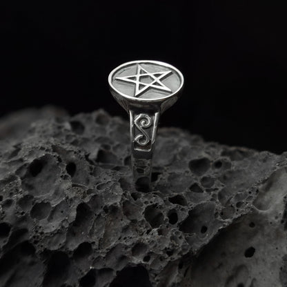 Devils Birthmark: Handcrafted Gothic Ring