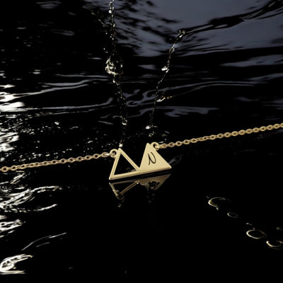 Double Trouble: Sisters Necklace set